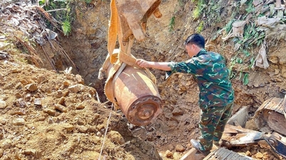 ทำลายระเบิด M117 อันทรงพลังที่หลงเหลือจากสงครามในลาวกาย