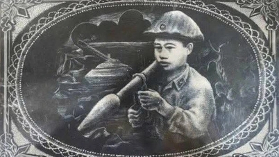 Il martire Dinh Van Kien è stato candidato al conferimento postumo del titolo di Eroe delle Forze Armate Popolari.
