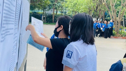Peste 120.000 de elevi din Hanoi se înscriu la examenul de admitere pentru clasa a X-a: Înăsprirea disciplinei pentru a preveni fraudarea în domeniul tehnologiei avansate.