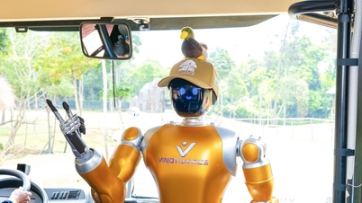 Průlom v oblasti umělé inteligence ve Vietnamu: Humanoidní roboti VinDynamics ve Vinpearl Safari Phu Quoc.