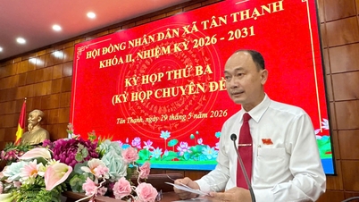 Terza sessione del Consiglio popolare della comune di Tan Thanh: approvate quattro importanti risoluzioni.