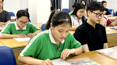 Universitatea Națională din Ho Chi Minh City răspunde acuzațiilor conform cărora întrebările testelor sale de aptitudini seamănă cu cele ale universităților străine.