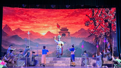 Die vietnamesische Operntruppe Vam Co Cai Luong bemüht sich um die Wiederbelebung des Theaterstücks „Die Trommel von Me Linh“.