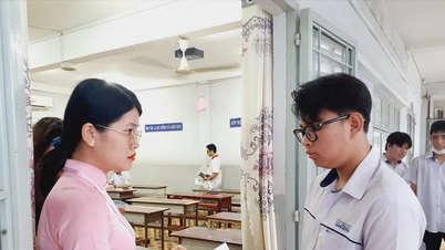 Menggerakkan 6,000 kakitangan dan pensyarah universiti untuk menyelia peperiksaan graduasi sekolah menengah 2026.