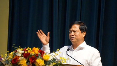 Gia Lai : Dans certains endroits, il y a 2 ou 3 personnes qui travaillent comme comptables ou géomètres, mais dans d'autres endroits, il n'y en a aucun.