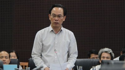 Il ministro Hoang Minh Son ha messo in guardia dal rischio di frodi tramite intelligenza artificiale durante l'esame di maturità.