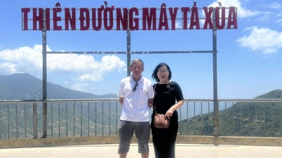 Ông giáo có 17 chuyến xuyên Việt, kể lần ô tô hỏng, 'chồng lái, vợ ôm can xăng'