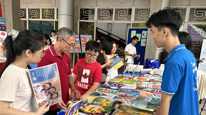 Buku bergambar Vietnam mencari peluang untuk "berlepas".