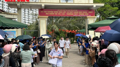 Peperiksaan Sastera itu agak sukar, tetapi mendapatkan skor yang tinggi bukanlah mudah.