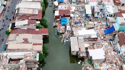 Przesiedlanie mieszkańców mieszkających wzdłuż kanałów i dróg wodnych w Ho Chi Minh City stanowi poważne utrudnienie, wynikające z Ustawy o gruntach z 2024 roku. Dlaczego?