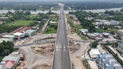 Progresso da obra do trecho 3 do Anel Viário de Ho Chi Minh, que atravessa a antiga província de Binh Duong.