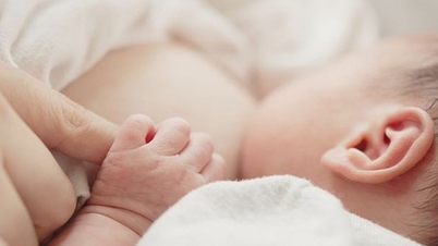 Can a mother with hepatitis B breastfeed her child?
