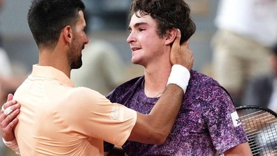 Nonostante la sconfitta contro Fonseca a soli 19 anni, Djokovic non ha affatto superato il suo periodo di massimo splendore!
