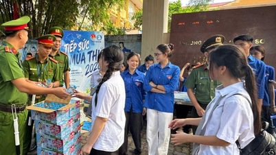 Kelurahan Xuan Dinh menjamin keamanan dan keselamatan ujian masuk kelas 10.