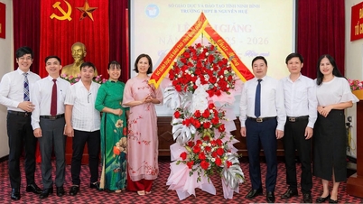 Nguyen Hue B High School – Eine 50-jährige Geschichte voller Stolz und Ambitionen