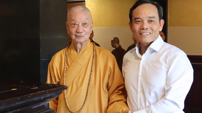លោក ត្រឹន លូក្វាង លេខាធិការ ចូលគាល់ព្រះចៅអធិការនៃសមាគមពុទ្ធសាសនាវៀតណាម ក្នុងឱកាសបុណ្យចម្រើនព្រះជន្មព្រះពុទ្ធ ឆ្នាំ២០២៦។