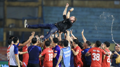 Prezident VFF Tran Quoc Tuan doufá, že mistři V-League, CAHN Club, dosáhnou v Asii úspěchu.