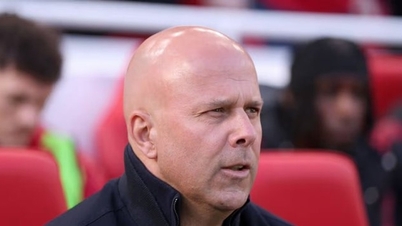 Liverpool ontslaat manager Arne Slot officieel: daarmee komt er een einde aan zijn korte periode bij Anfield.