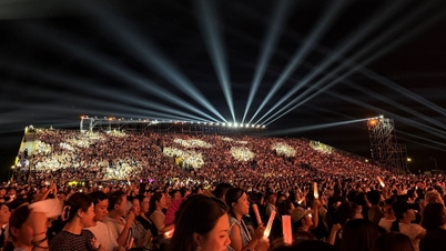 Ninh Binh: Una marea di persone ha gremito le tribune del Forestival 2026.