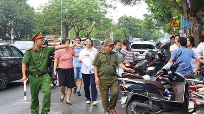 នគរបាលឃុំយ៉ាឡាំធានាសន្តិសុខ និងសុវត្ថិភាពសម្រាប់ការប្រឡងចូលរៀនថ្នាក់ទី១០។