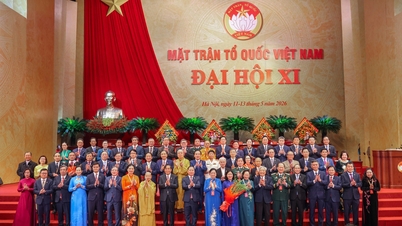 Předpisy politbyra o struktuře stranického výboru Vietnamské vlastenecké fronty a ústředních masových organizací.