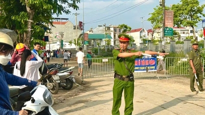 Những người “thi cùng sĩ tử” nhưng không có số báo danh