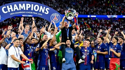 Υπεράσπιση του τίτλου του Champions League: Η Παρί Σεν Ζερμέν εντάσσεται στην ελίτ του ευρωπαϊκού ποδοσφαίρου.