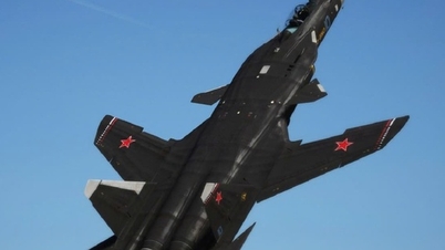 L'avion de chasse unique en son genre, la Russie, est surpassé par sa propre conception.