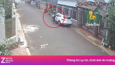 De eigenaar was zijn sleutels in de auto vergeten en schrok zich rot toen een 12-jarige jongen ermee wegreed.