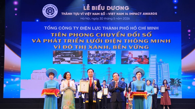 EVNHCMC och dess styrelseordförande tilldelades utmärkelsen "Achievements for Digital Vietnam" år 2026.