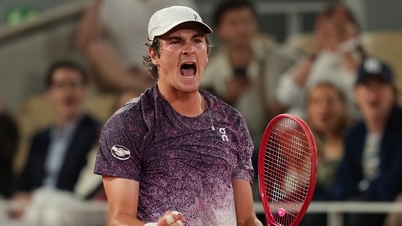 Flere overraskelser fortsetter å utfolde seg på Roland Garros.