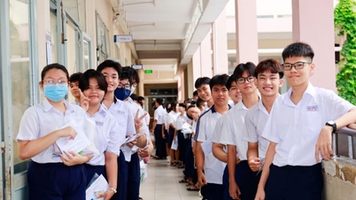 Examen d'entrée en 10e année à Hô Chi Minh-Ville 2026 : Près de 152 000 élèves commencent un examen de littérature « stimulant l'esprit » de 120 minutes.