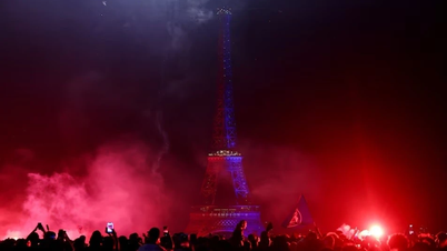 200 orang terluka dalam kerusuhan di Paris menyusul kemenangan PSG di Liga Champions.
