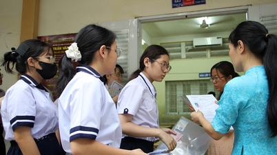 Heute Morgen haben in Ho-Chi-Minh-Stadt mehr als 151.000 Schüler die Aufnahmeprüfung für die 10. Klasse an öffentlichen Schulen abgelegt.