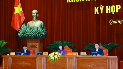 ในการประชุมครั้งที่ 3 สภาประชาชนชุดที่ 15 ได้รับฟังและอภิปรายรายงานและข้อเสนอต่างๆ