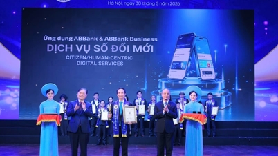 حصل بنك ABBank على جائزة "الخدمة الرقمية المتميزة" في حفل جوائز التأثير I4 في فيتنام لعام 2026.