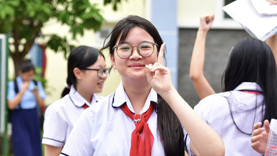 Examen d'entrée en 10e année de littérature à Hô Chi Minh-Ville : les candidats apprécient les questions ouvertes et faciles.