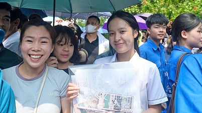 Peperiksaan kemasukan darjah 10 Hanoi: Adakah skor peperiksaan dan skor akhir akan meningkat?