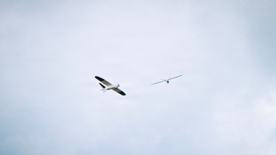 Mísseis baratos e drones a jato: um novo ponto de virada que está mudando o cenário da guerra aérea.