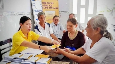 Elaun untuk pegawai peringkat komun yang warga emas dan uzur yang akan bersara akan meningkat sebanyak 8% bermula 1 Julai.