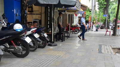 Invånarna i Ho Chi Minh-staden hoppas att regler om användning av trottoarer för handel snart ska implementeras.