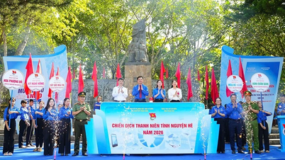 베트남 조국전선 청년단과 중앙 대중 조직들이 2026년 여름 자원봉사 캠페인을 시작합니다.