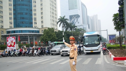 Hanoi: Traffic diversions implemented to facilitate the 14th Congress of the Vietnam Trade Union.