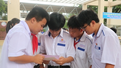 Durante l'esame di decima classe a Ho Chi Minh City si è verificato un problema con la mancanza di alcune parti del testo, che ha reso necessario lo svolgimento di un esame di riserva.