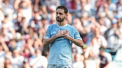 برشلونة يتوصل إلى اتفاق لضم برناردو سيلفا، ومانشستر يونايتد يقترب من ضم لاعب الوسط إيدرسون.