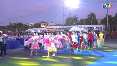 Carnaval „Culorile insulelor Quang Ngai”
