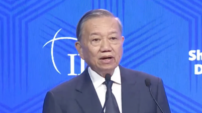 Elevando el nivel del pensamiento en política exterior: Vietnam reafirma su misión de construir de forma proactiva la paz y el desarrollo.