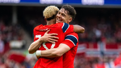 Jørgen Strand Larsen erzielte einen Doppelpack, als Norwegen Schweden im nordischen Derby mit 3:1 überzeugend besiegte.