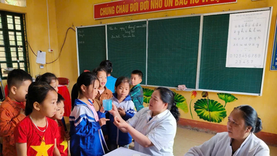 Từ 15/7/2026, lĩnh vực y tế được áp dụng chế độ phụ cấp đặc thù gì?