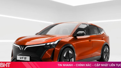 850 milyon VND'den başlayan fiyatlarla, yeni nesil VF 8, Vietnamlı müşterilere elektrikli D-SUV sahibi olma fırsatı sunuyor.